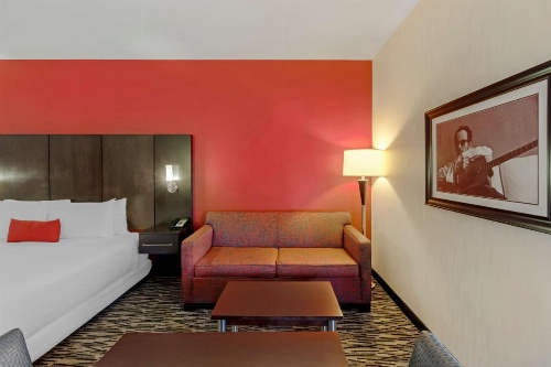 C Hotel By Carmen's, BW Premier Collection image 3